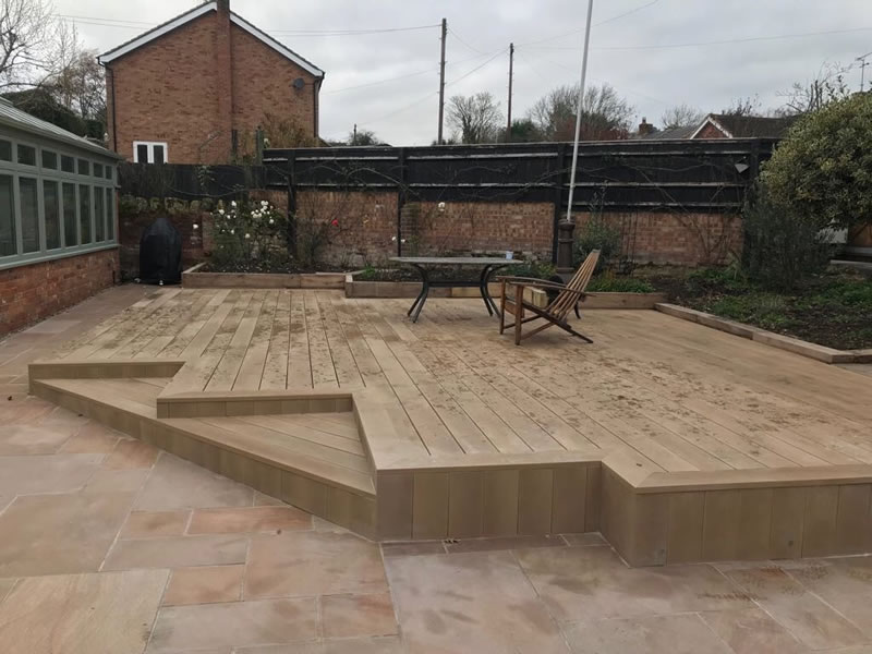 Millboard Decking In Bucks – Enhanced Grain Golden Oak