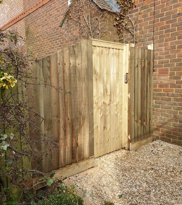 Gate & Fence Installed In Buckinghamshire