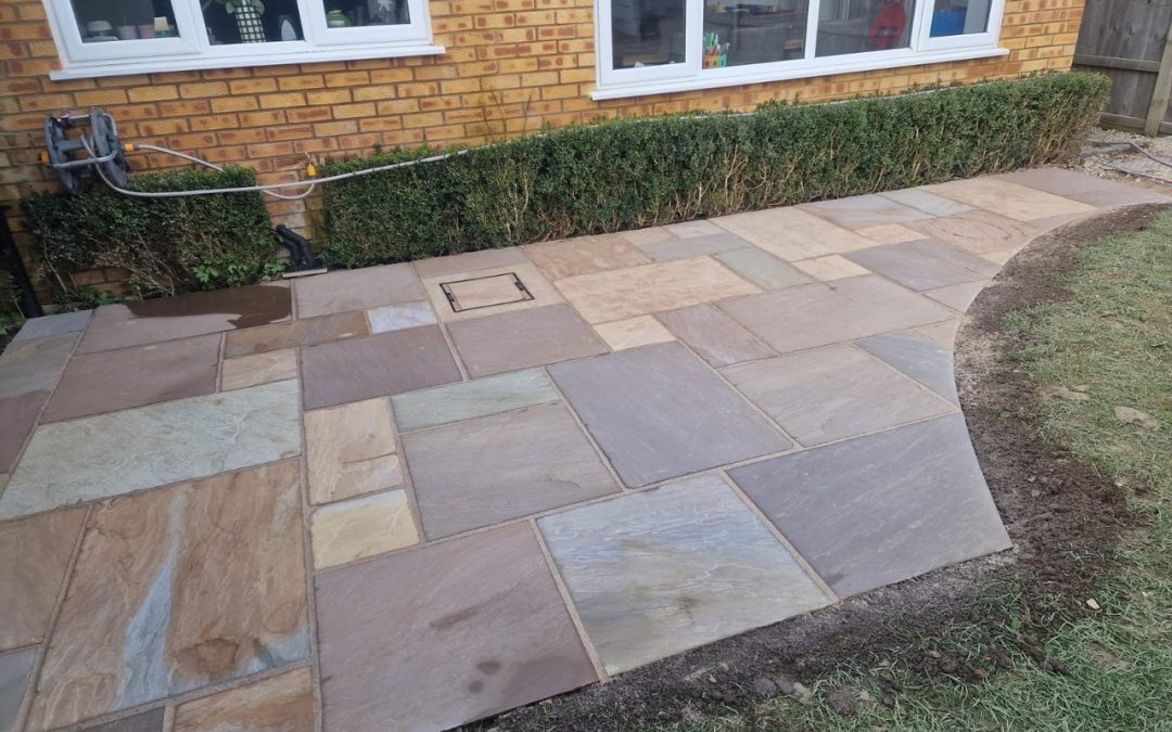 New Patio using Sandstone Raj Green Slabs – Buckinghamshire