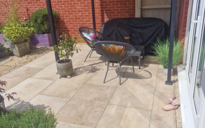 Modern Porcelain Patio With Dark Grey Grout – Bodicote, Oxfordshire