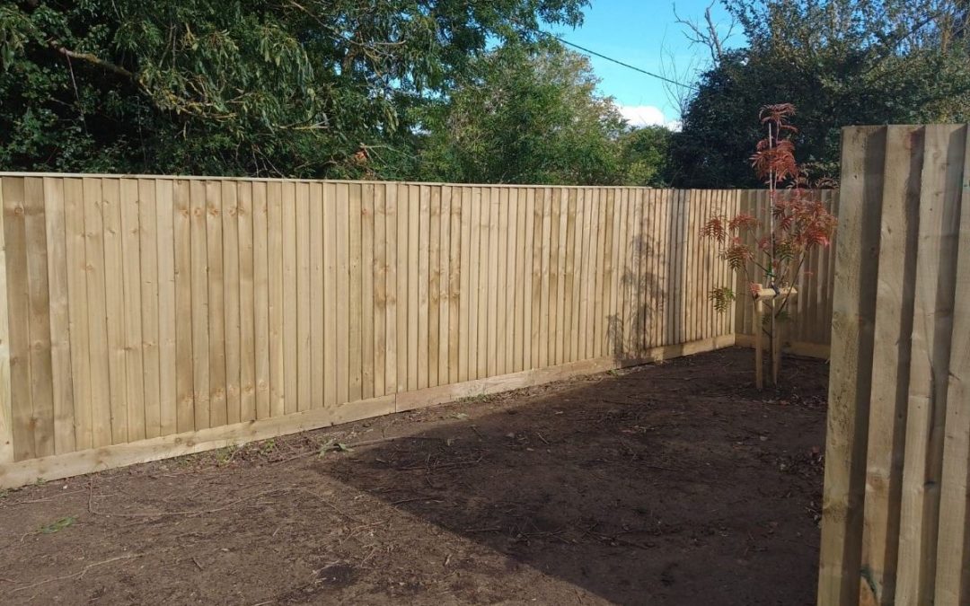 Post & Rail Fencing And Close Board Fencing Installation – Oxfordshire