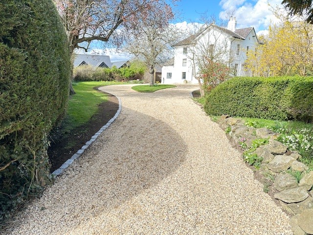 Gravel Driveway in Stadhampton, Oxfordshire
