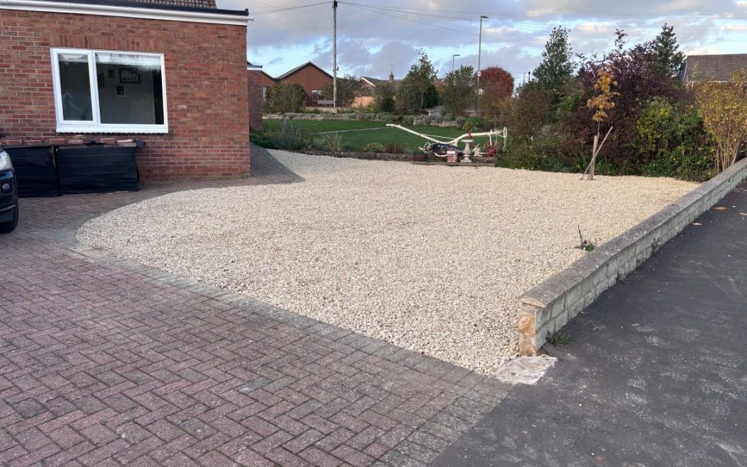 New Front Garden Gravel Area – Thame